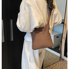 �ﶬë����ɫ�μ���͹�Ů��ᘿ��������ճ���y�μ��������ذ�Ů