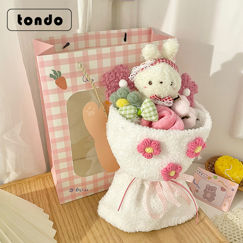 Terminado ramo de muñeca lindo ramo de muñeca de peluche para novia regalo de cumpleaños con bolso