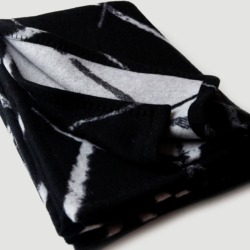Double-sided woolen duvet, cloak