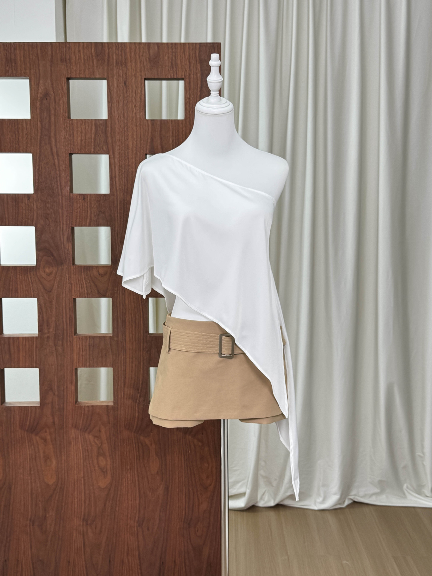 cream white