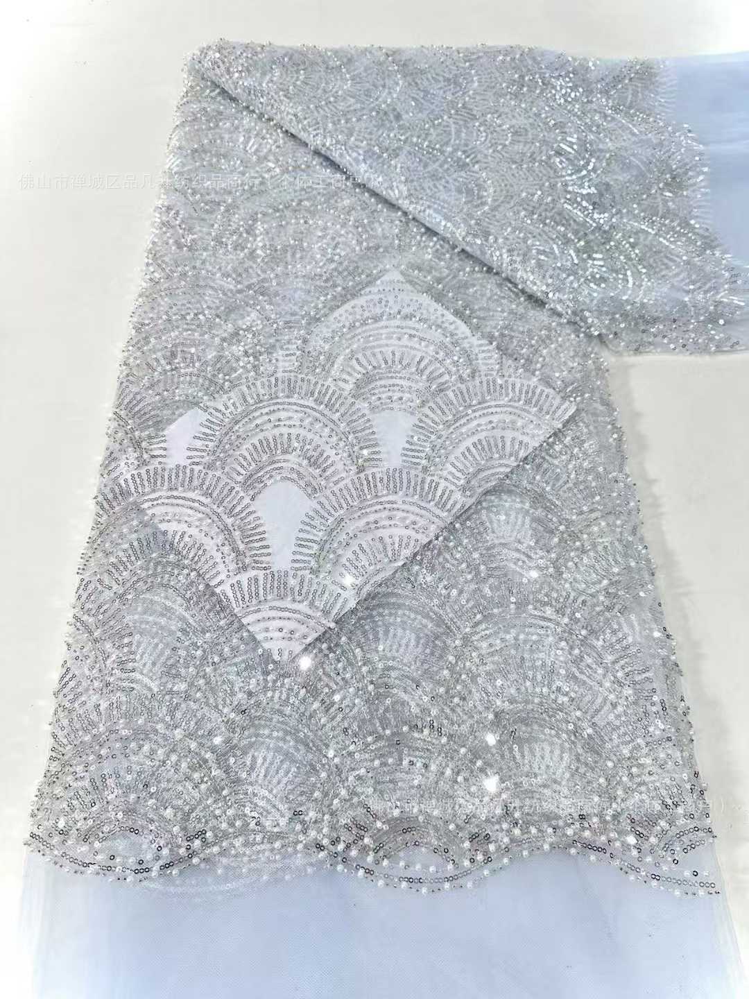 Tejido de sequillas de perlas Mejor calidad Cuentas sequillas Lace Tejido de vestido de boda de alta definición