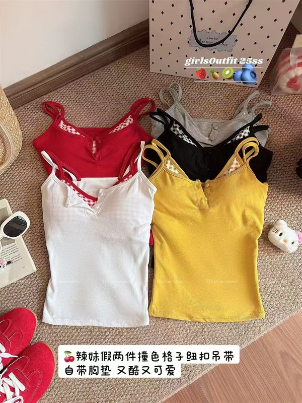 ドーパミンイエローチェック柄クロスホットガールレース美しいバックキャミソール女性の夏の刺繍文字レーヨン偽ツーピース|undefined