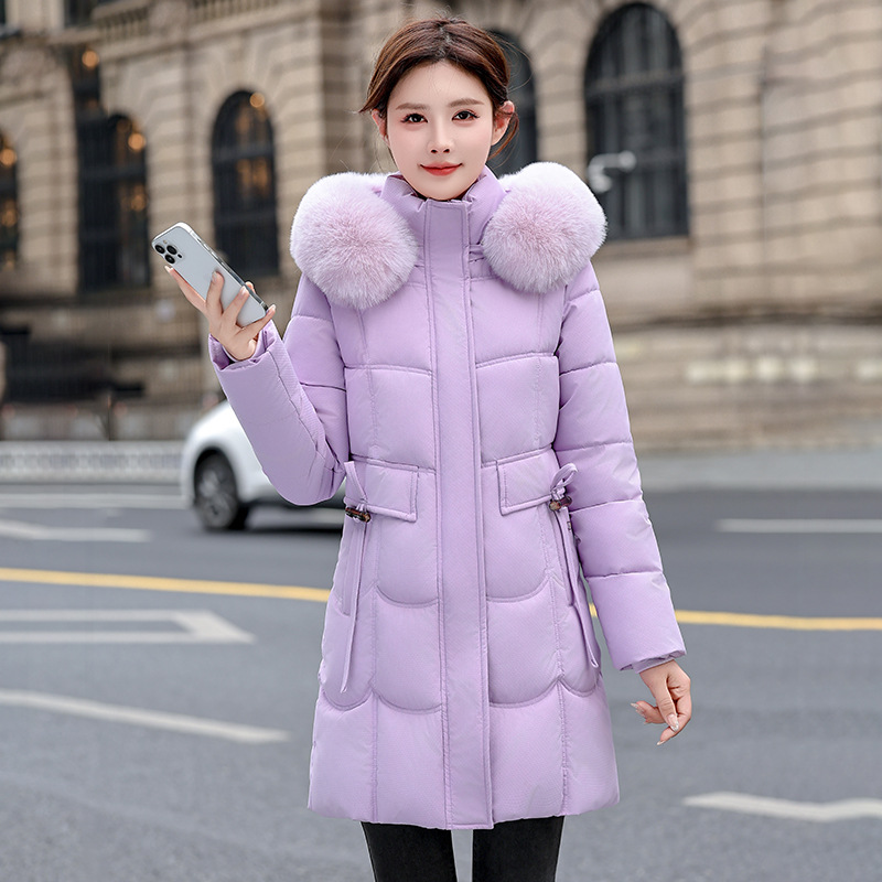 Gran cuello de cabello nueva chaqueta de algodón 2025, chaqueta de invierno media y larga chaqueta de algodón encapuchado cintura cuerda delgada y gruesa ropa de algodón mujer