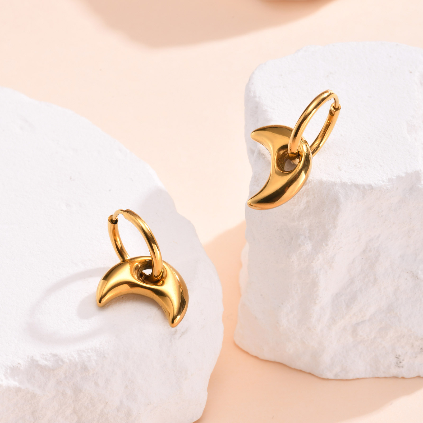 18K Real Gold Plated Plating Material 1 Pair Casual Simple Style Star Moon Heart Shape 304 Stainless Steel Earrings