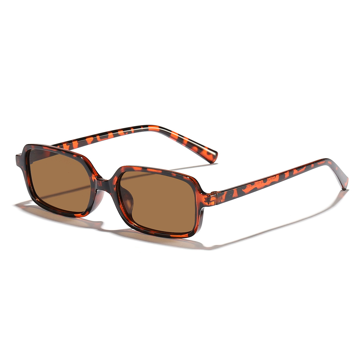 Nuevo estilo transfronterizo europeo y americano retro montura pequeña parasol rectangular gafas de sol personalidad femenina tiro callejero forma cóncava gafas de marco de miopía