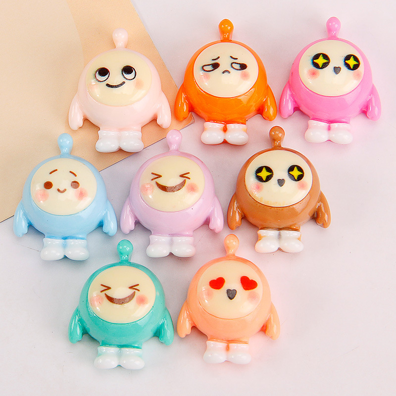 Nuevo huevo de dibujos animados fiesta DIY accesorios de la joyería de resina parche miniatura de dibujos animados crema pegamento material de resina al por mayor