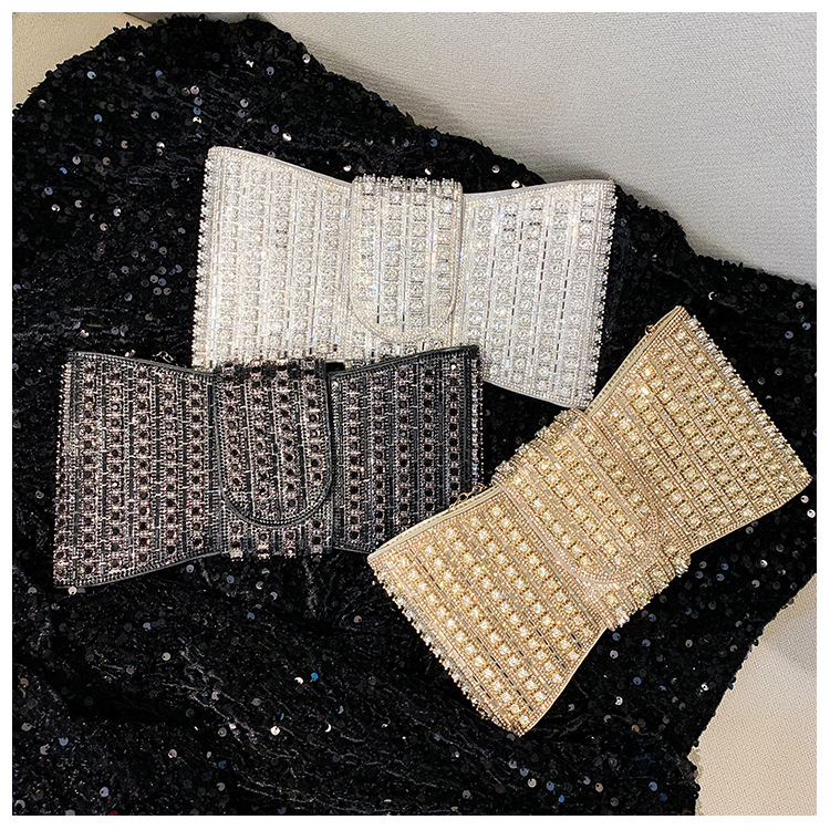 New cross-border European and American retro high-end clutch bag, full diamond single-shoulder crossbody ladies' bag, small bag, socialite dinner bag Application Scenario