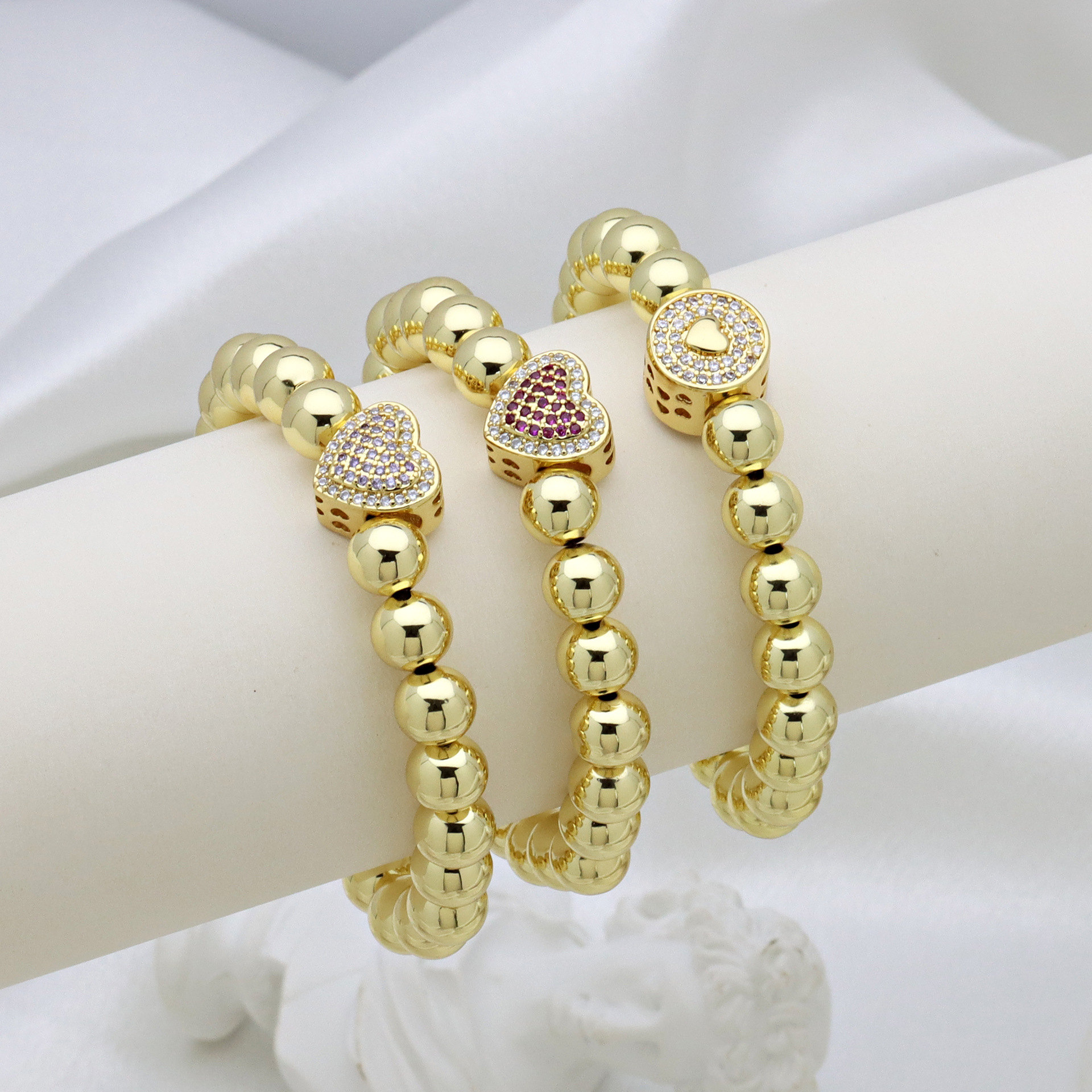 15g Weight Copper Beaded Enamel Inlay Heart Shape Zircon Bracelets
