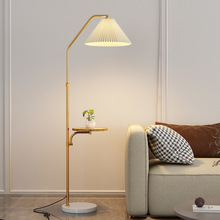 帶置物架落地燈北歐現代創意茶幾燈客廳卧室床頭帶無線充立式台燈