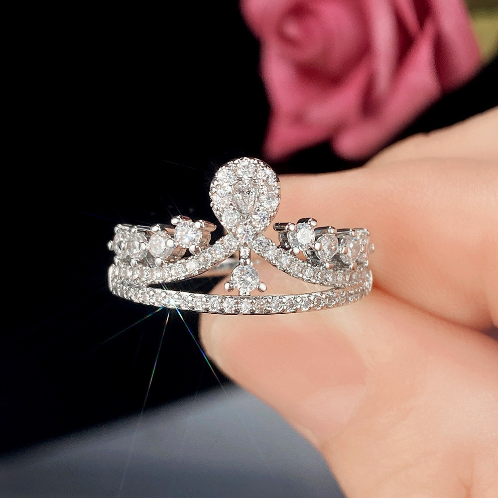 Fashion Crown Copper Inlay Zircon Rings 1 Piece