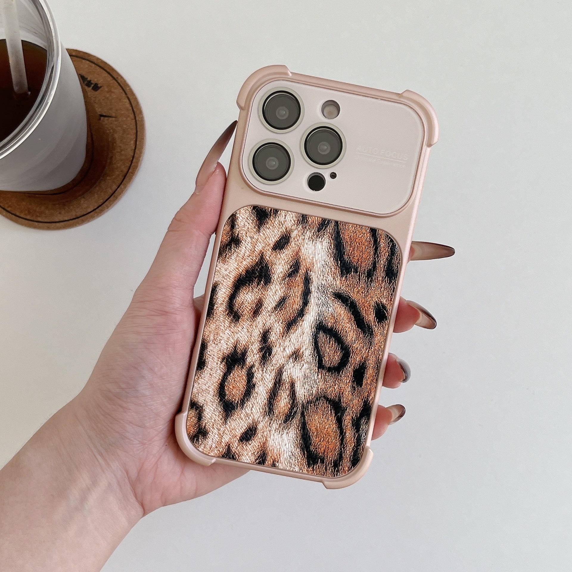 18EBCA92-33DF-40C9-B7BC-993D2A