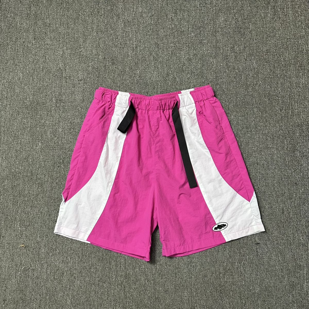 890 로즈 레드