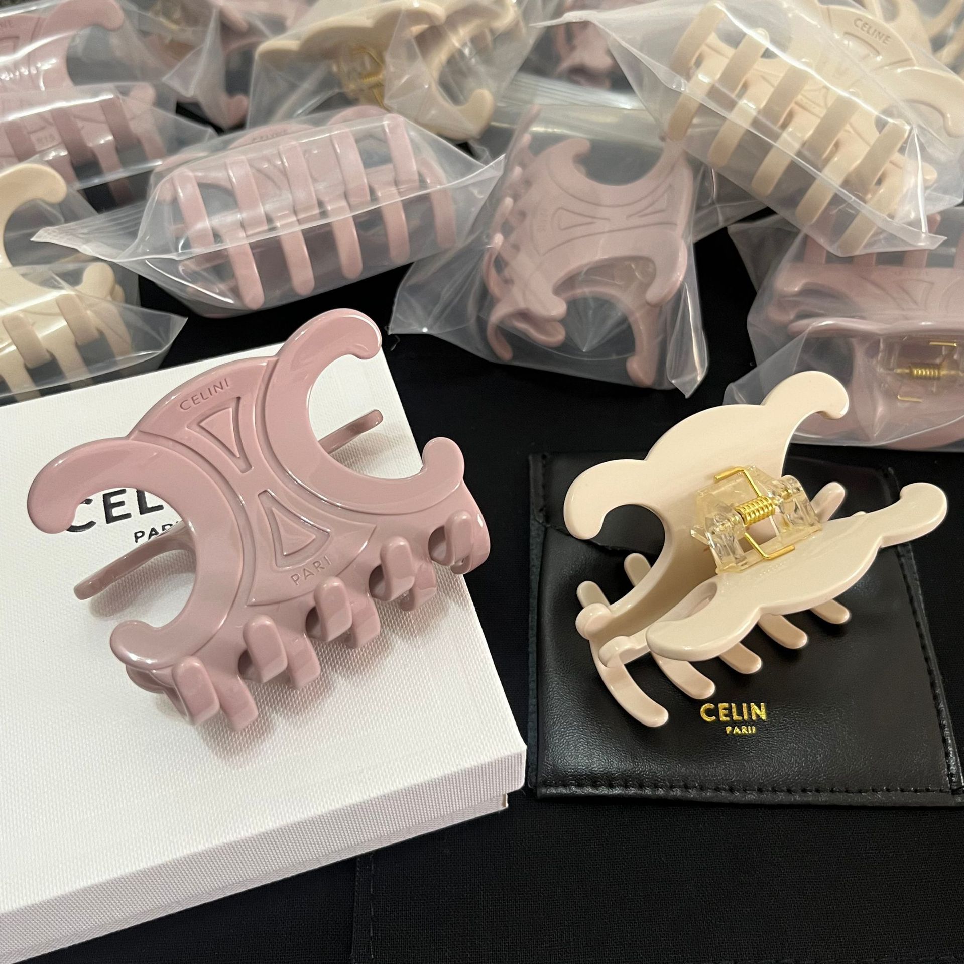 Sailin Spring/Summer New Arc De Triomphe Resin Hair Clip for Female Stars, Same Style Back of Head Claw Clip, High-Quality Shark Clip