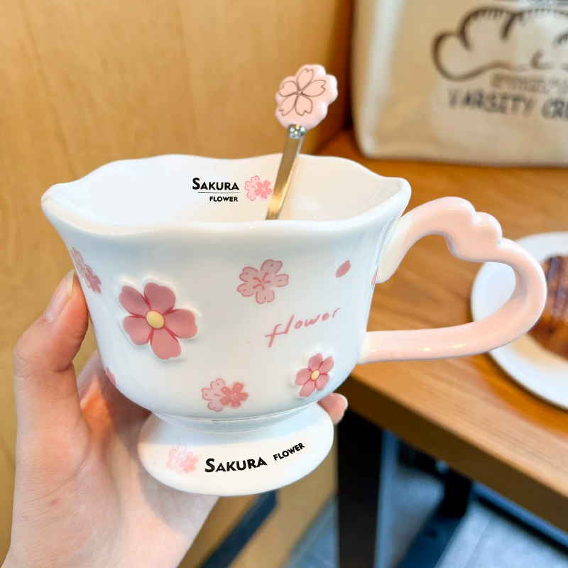 Керамическая чашка для завтрака сакуры, бытовая кружка для питья, дорогая сувенирная женская кофейная чашка для офиса