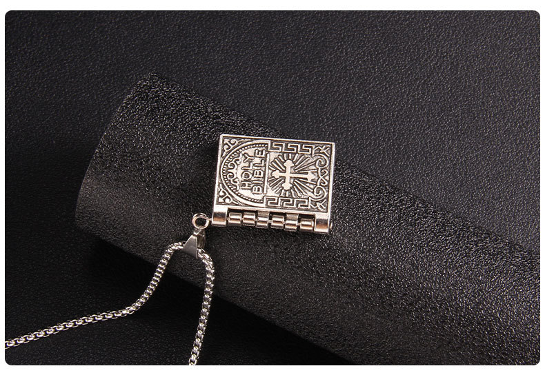 Book Pattern Commute Book 201 Stainless Steel Zinc Alloy Patchwork Unisex Pendant Necklace