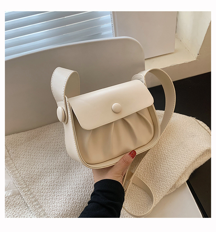 Wholesale Solid Color Shoulder Crossbody Saddle Bag Nihaojewelry display picture 70