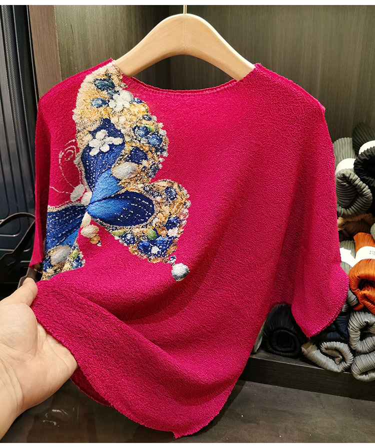 Áo thun nữ cổ tròn tay cánh dơi in hình bướm dáng rộng — Màu xanh lam nhạt, Màu đen chi tiết 15