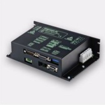 TECHNOSOFT 控制器P052.001.E876.O    IPOS 3602VX CAN