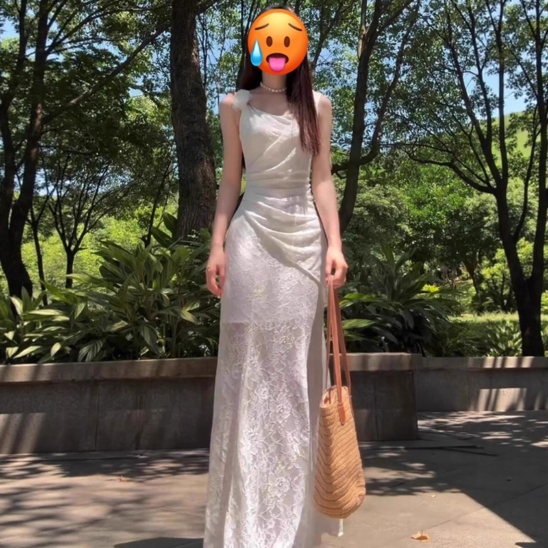 法式气质高级感白色蕾丝吊带连衣裙子女夏季2025新款修身包臀长裙|undefined