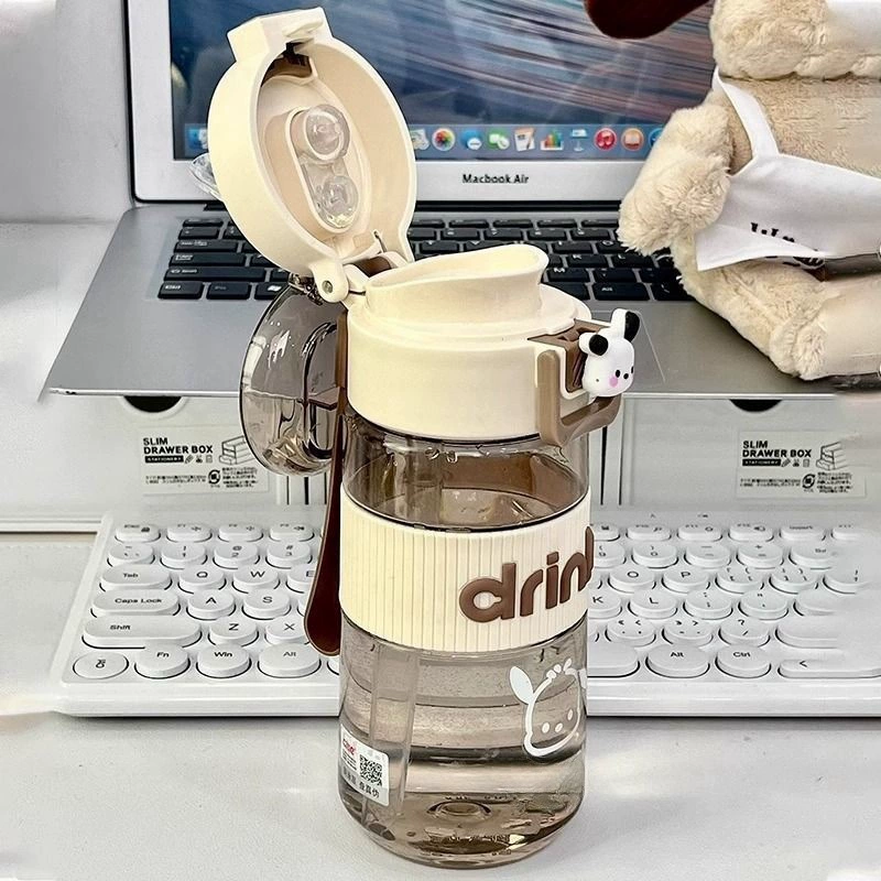 Handheld capacious plastic high quality children's straw with glass for elementary school students, fall protection