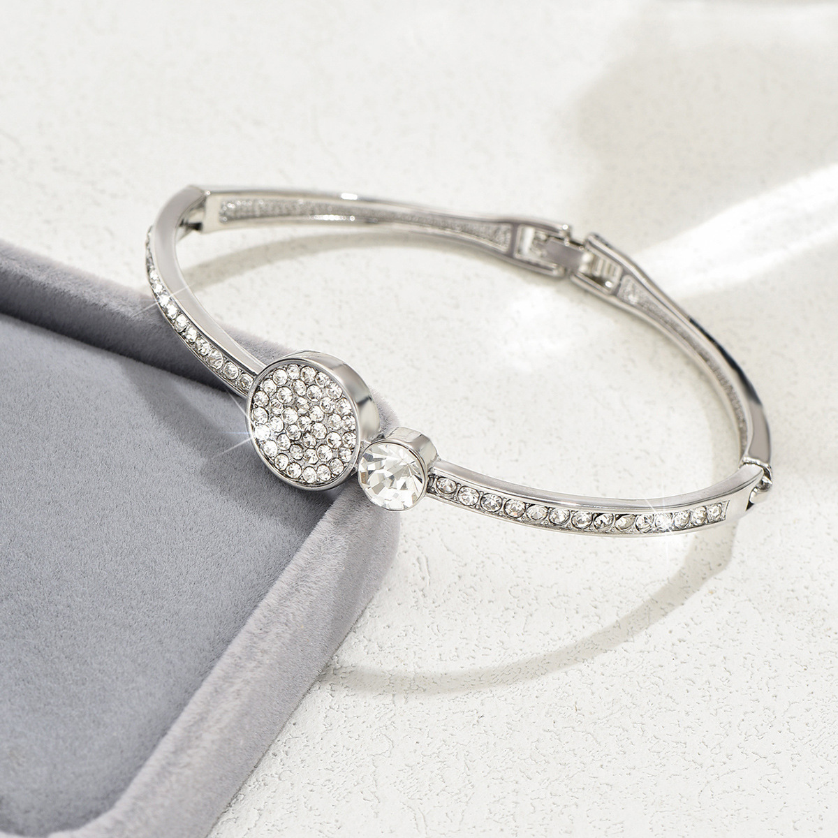 Fábrica directa de diseño de nicho geométrico coreano abierto envasado independiente brazalete de diamantes de oro rosa para mujeres image 6