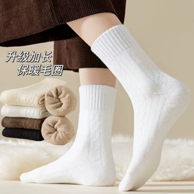Осенние и зимние новые женские утолщенные плюшевые теплые шерстяные носки Мягкие сплошные носки среднего цвета с снежными сапогами