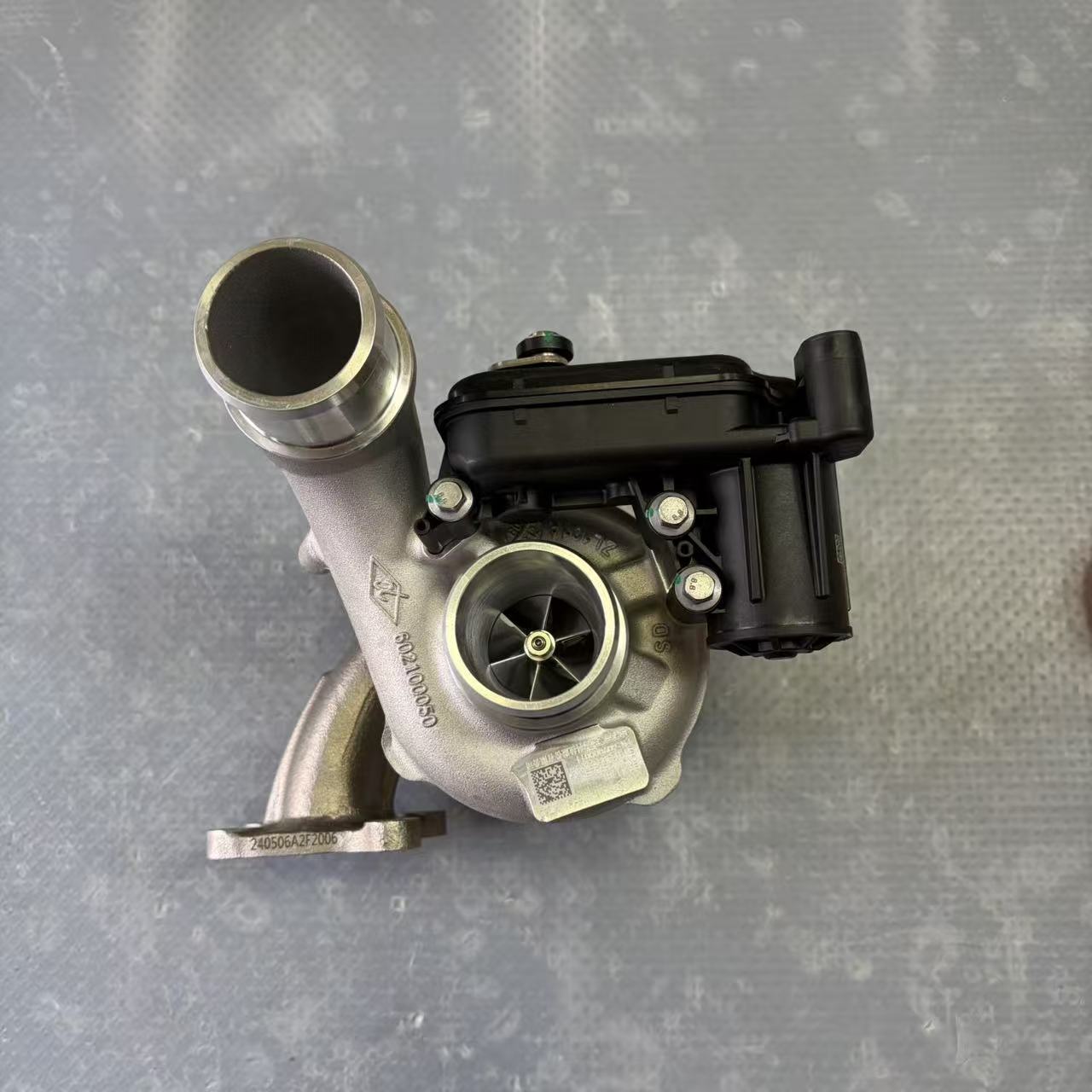 Suitable for Taiwan Zhonghua Turbocharger 1.5t Original Turbocharger Mw259028 609000011