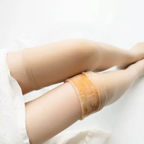 Demi-season keep warm knee socks, mid-length