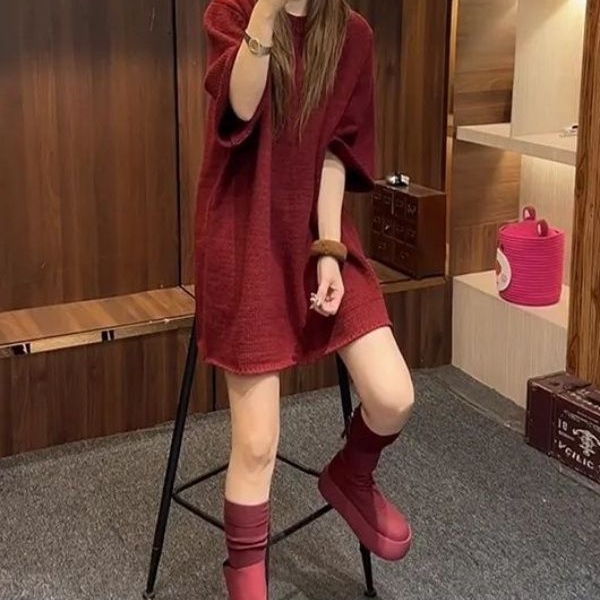 Loose-Fit Round-Neck Solid Color Knit For Women, European Style 2025 Spring New Fashionable Casual Short Dress_ecoleips.com