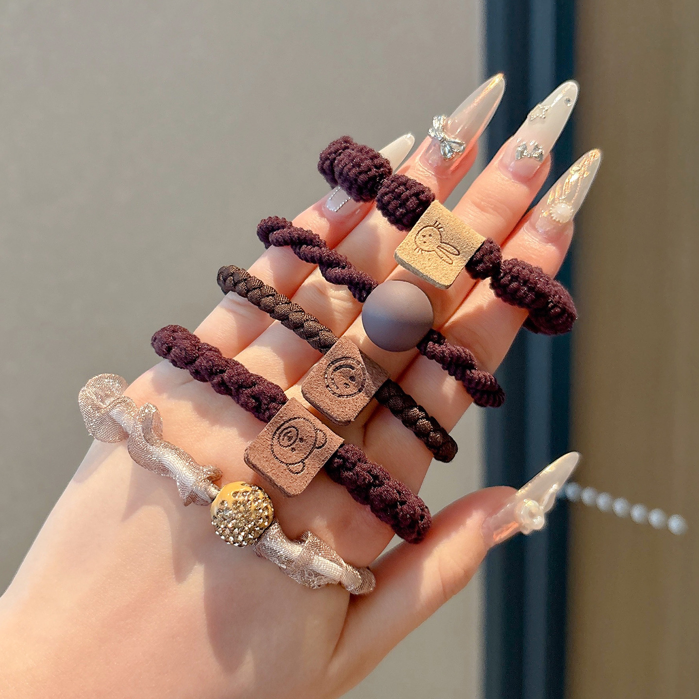 Coletero de goma, simple, de alta elasticidad, duradero, anillo para el cabello para mujer, nuevo estilo 2025, accesorio para el cabello de niña, cubierta de cuero.