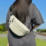 轻便夹层单肩运动斜挎包