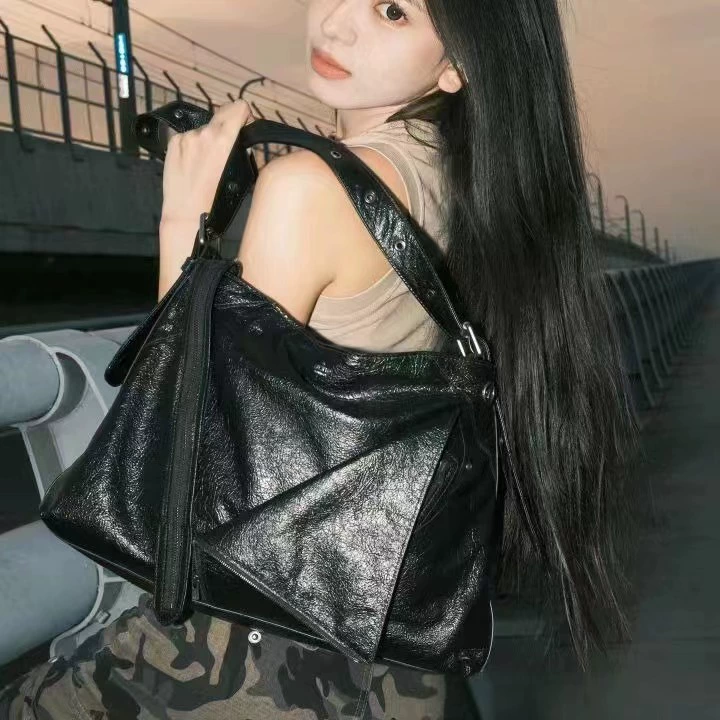 Retro one-shoulder bag, shoulder bag, genuine leather