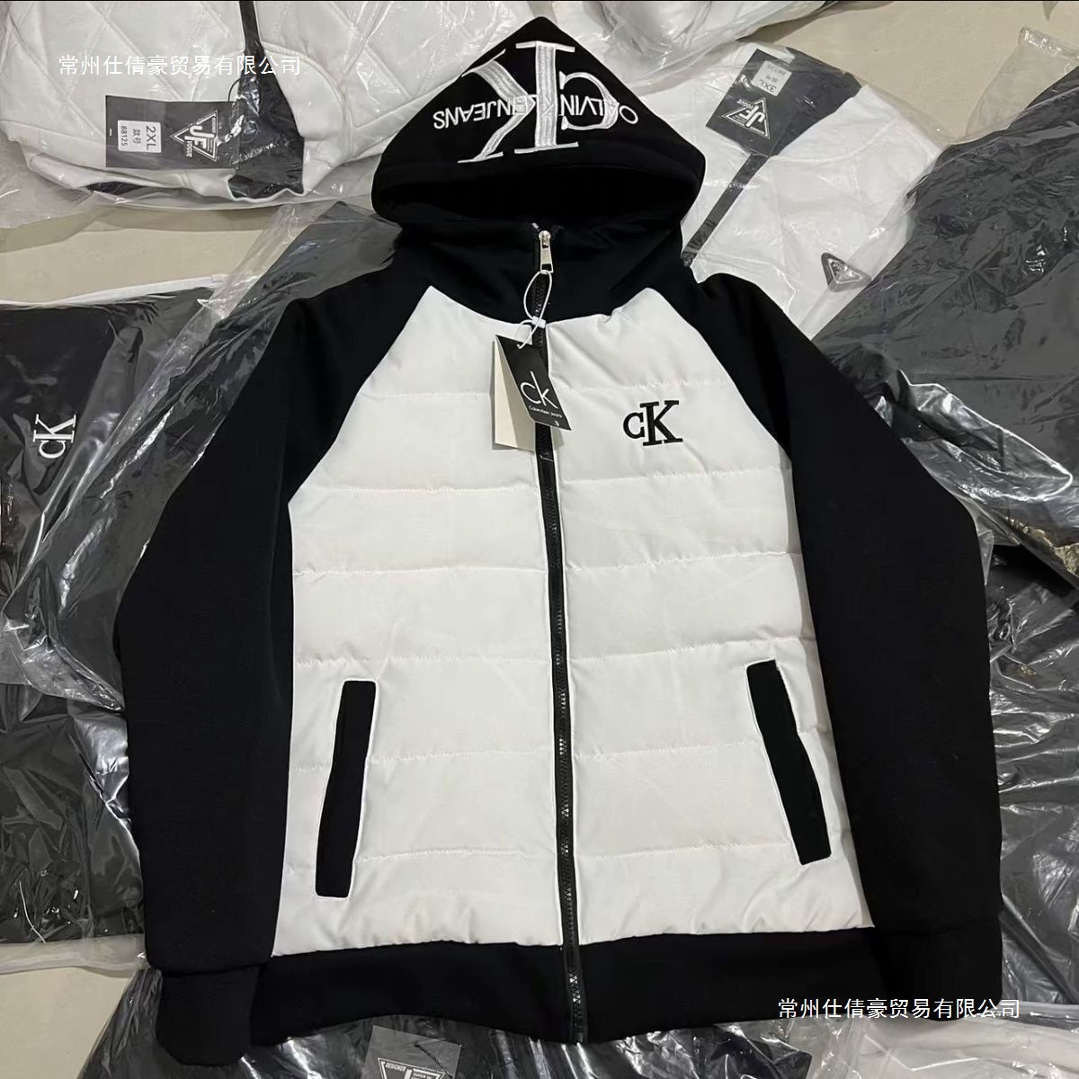 爆款冬季刺绣棉服男女情侣保暖秋冬款新款拉链连帽羽绒你上哪服