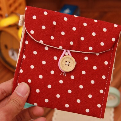 Korean polka dot sanitary napkin bag, sanitary napkin storage bag, coin purse for sanitary napkins