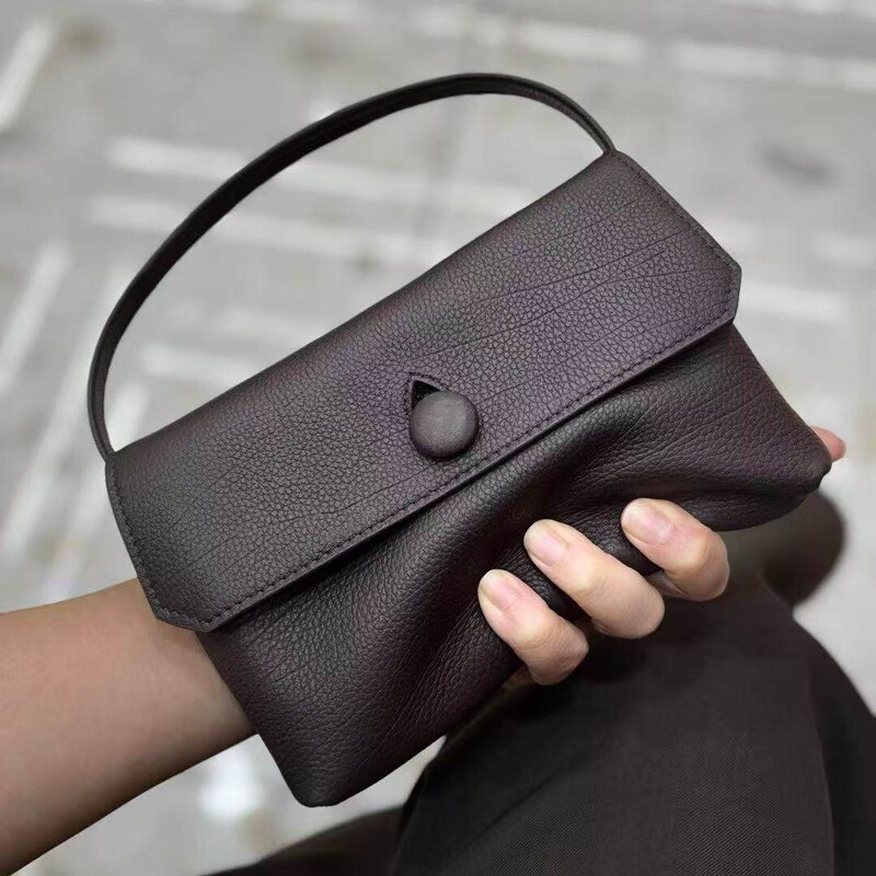 Underarm Bag, Single Shoulder Bag, Sally Bag, Mobile Phone Bag, Women's Button Small Bag, Handbag, Genuine Leather Niche Handbag Underarm Bag, Single Shoulder Bag, Sally Bag, Mobile Phone Bag, Women's Button Small Bag, Handbag, Genuine Leather Niche Handbag