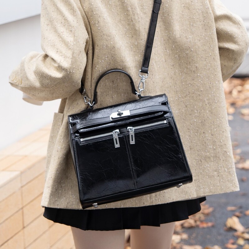 Explosion-Patterned Top-Layer Cowhide Women's Shoulder Bag, Fashionable Multi-Compartment Large-Capacity Practical Motorcycle Square Bag