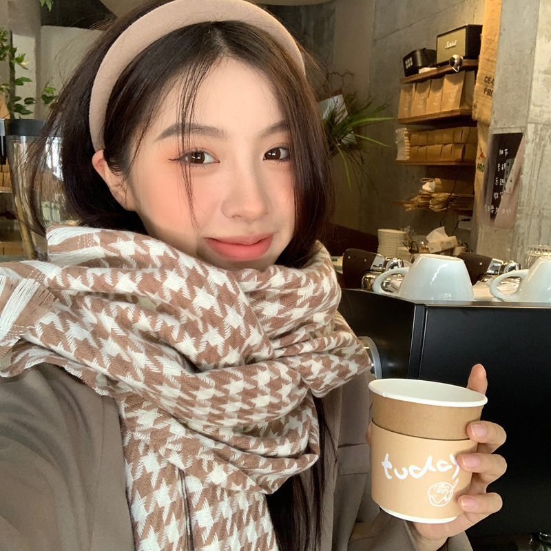 British Houndstooth Plaid Scarf Female Autumn And Winter Student Couple Korean Version All-match Warm Scarf Shawl
