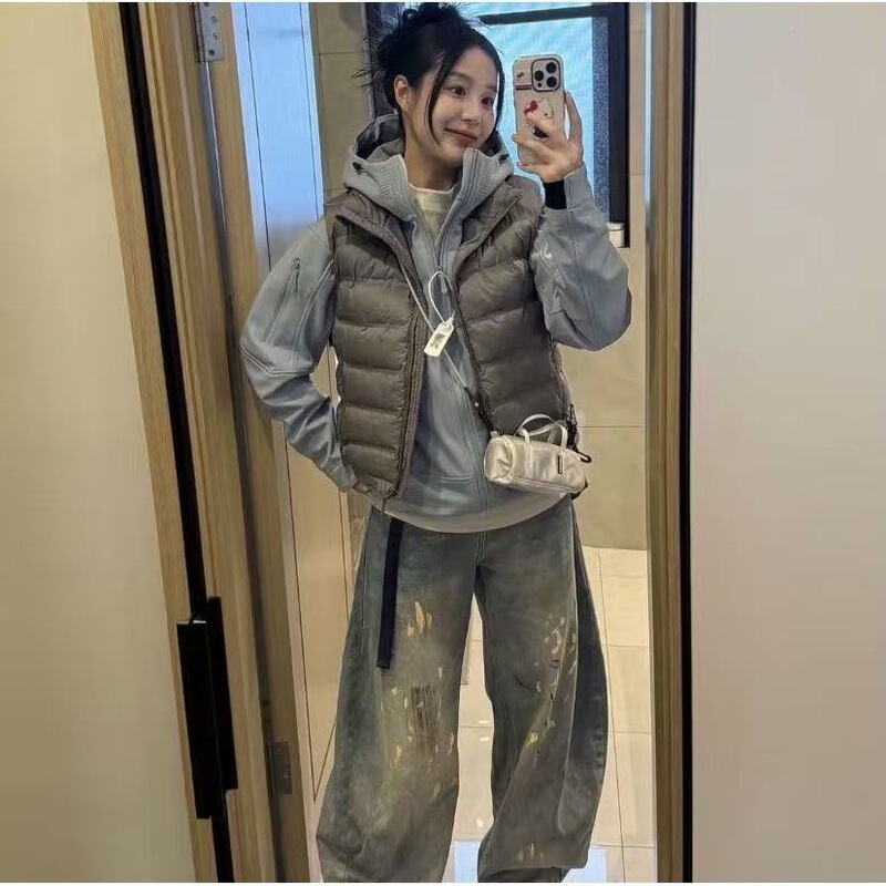 Short down cotton vest for women, new autumn and winter thickened versatile puffer vest, trendy cotton coat Short down cotton vest for women, new autumn and winter thickened versatile puffer vest, trendy cotton coat