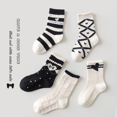 2023 Autumn and Winter New Cotton Socks Japanese Cute Black and White Love Medium-Tube Women's Socks Middle-aged Children's Cotton Socks Baby Socks Wholesale