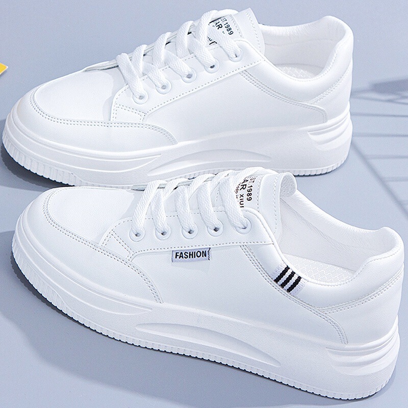 Women's Shoes to Wear with Skirts, White Shoes, 2025 New Spring and Summer Versatile Casual Sneakers, Popular Summer Shoes