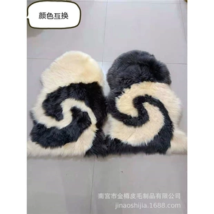 Коврик из искусственной шерсти утеплённый для детской и гостиной