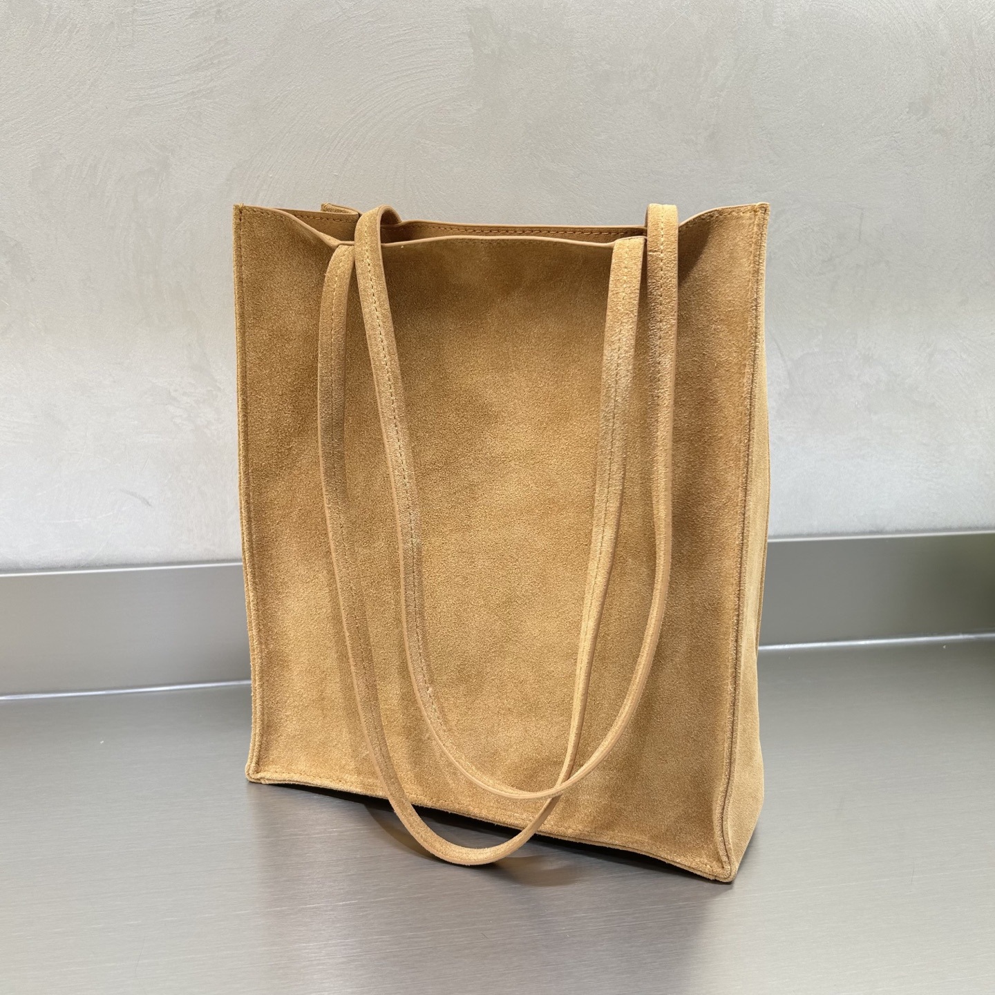 The Ro 2025 New Suede-Texture Cowhide Bag Luxury Niche Fashion Simple Women's Handheld Tote Bag - Thumbnail 8