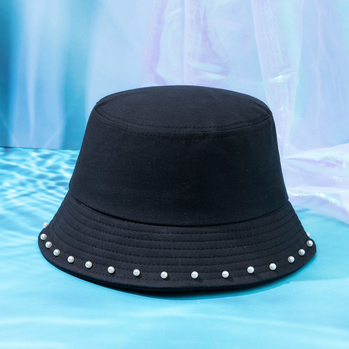 Women's Basic Solid Color Pearl Bucket Hat display picture 2