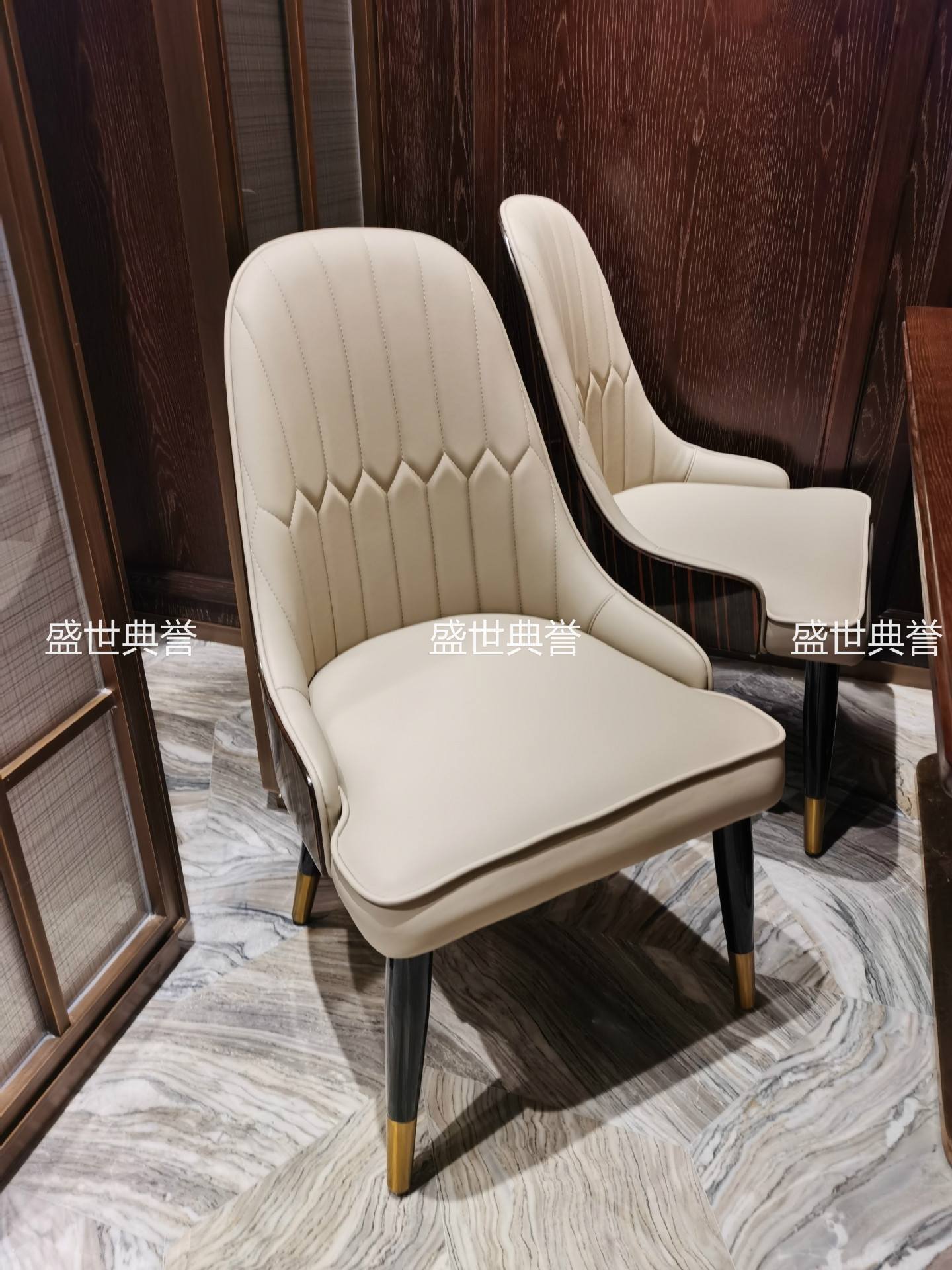 上海度假酒店西餐桌椅海鲜餐厅轻奢实木椅饭店自助餐厅实木餐桌椅详情1