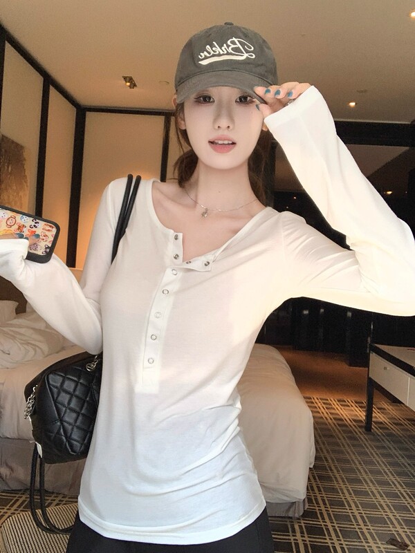 韩系半扣设计纯色修身长袖T恤女2025秋季新款气质显瘦百搭打底衫|undefined