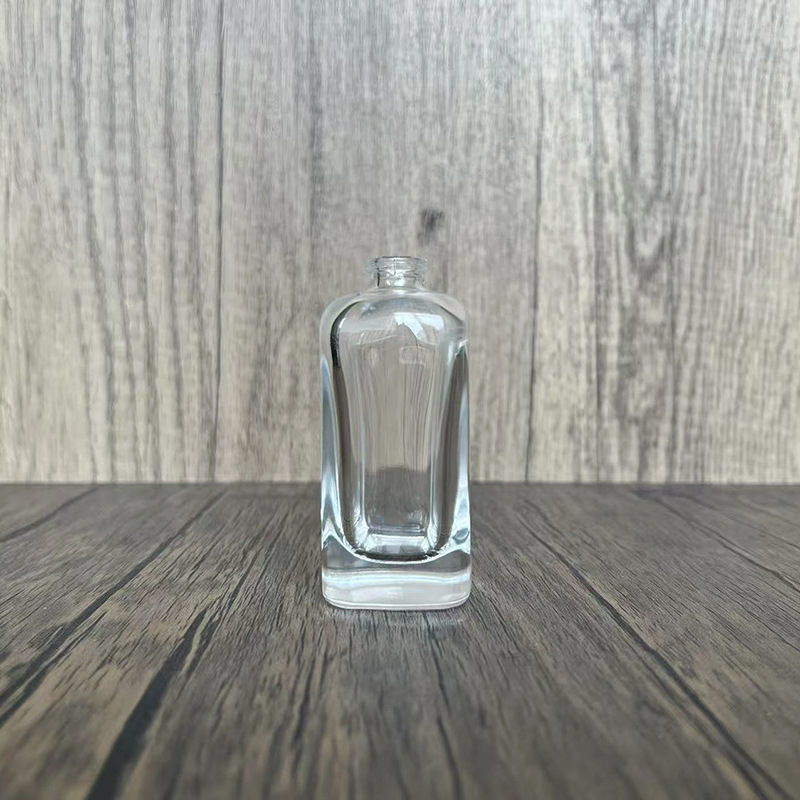 现货50ml 卡口高档正方形透明玻璃瓶可印刷logo 按压便捷分装空瓶