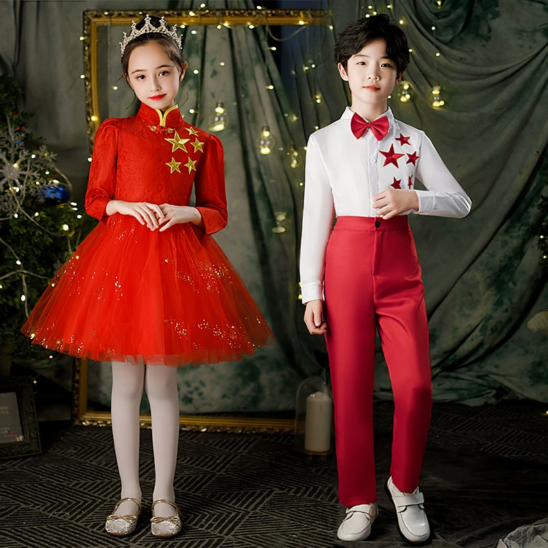 Детский танцевальный костюм Люи хор красного цвета