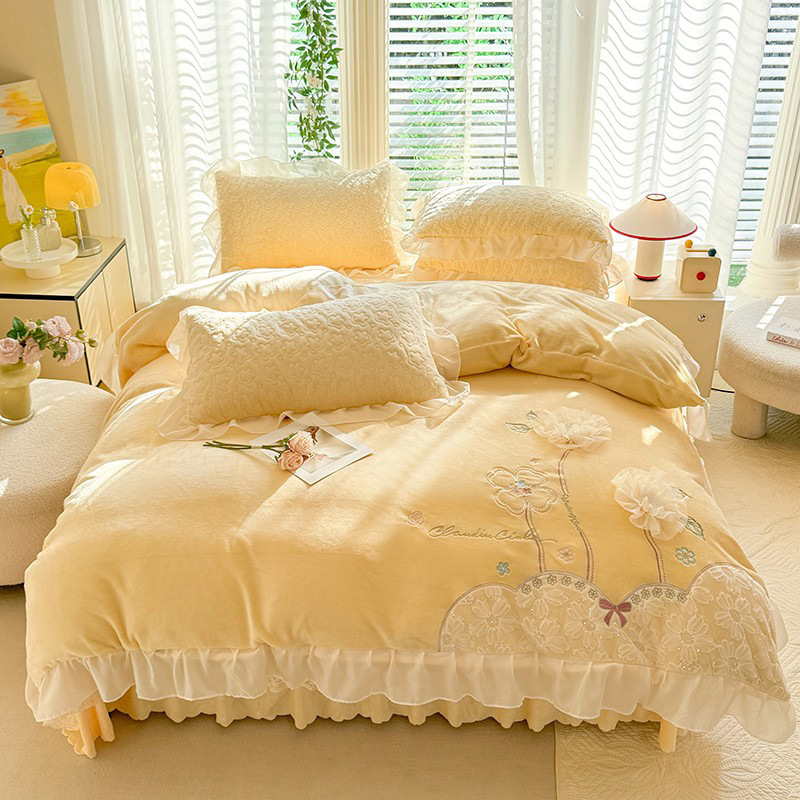 跨境法式公主小香风加厚保暖11斤蕾丝花边牛奶绒夹棉床盖款四件套|undefined
