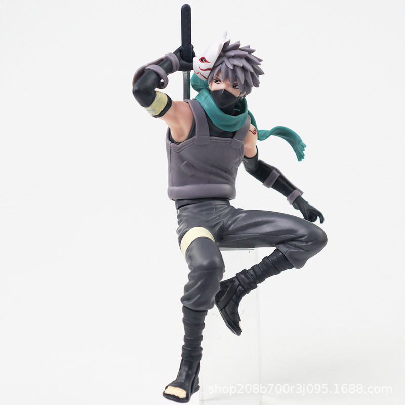 Naruto figura oscura Kakashi animación periférica del coche decoración del modelo del chasis del escritorio muñeca decorativa