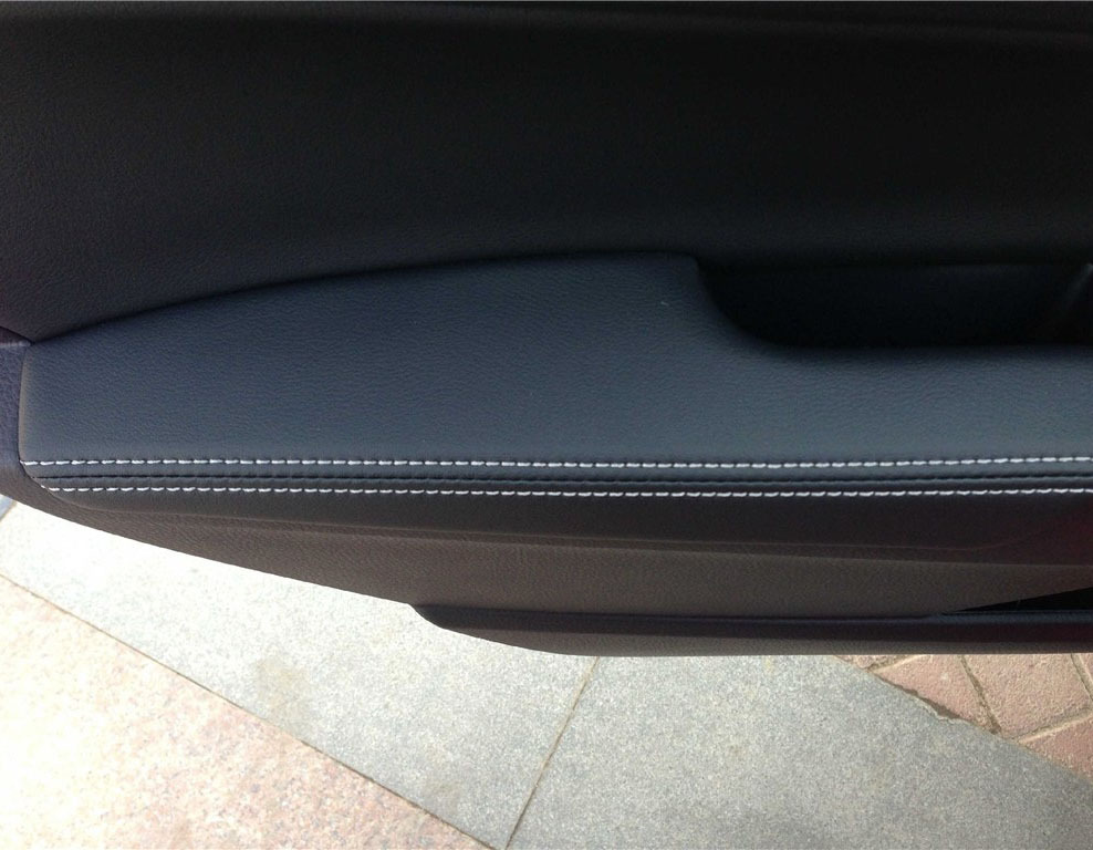 14-18 Lei Ling New Corolla Door Panel Bag Leather Cover Double-hold Door Armrest Wrapping Leather Armrest Leather Cover Renovation